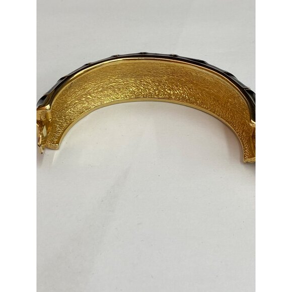 Vintage E. Pearl  Gold-Tone Black & Cream Enamel Hinged Bangle Bracelet With Dia - Picture 9 of 12
